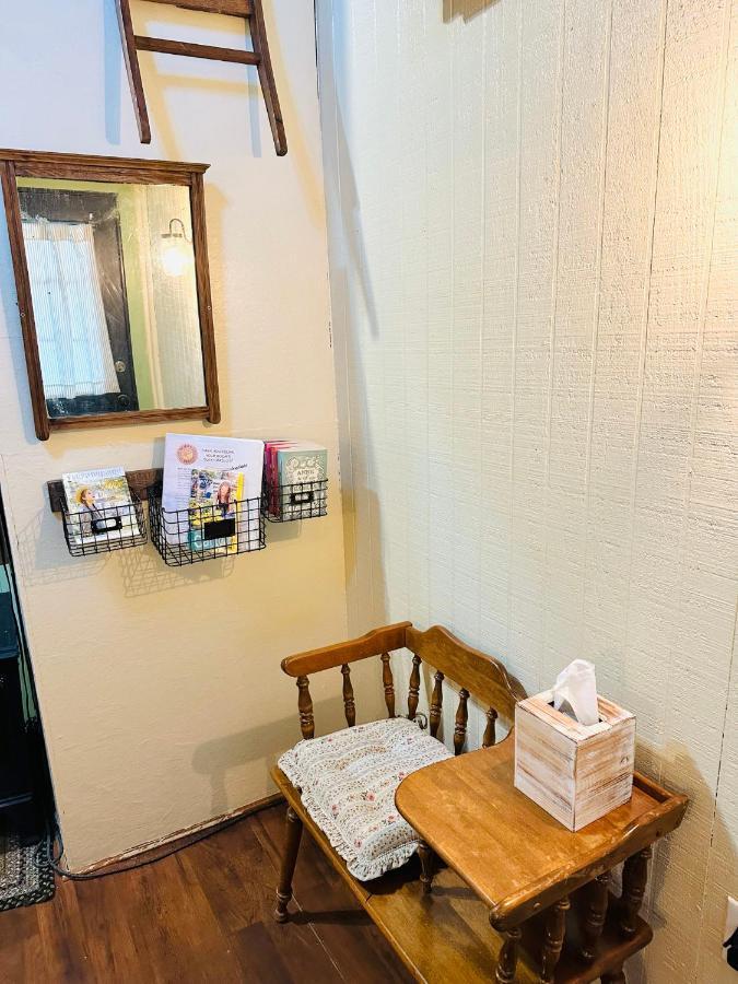 Acorn Hideaways Canton Unwind At Green Gables Suite For Up To 3 Экстерьер фото